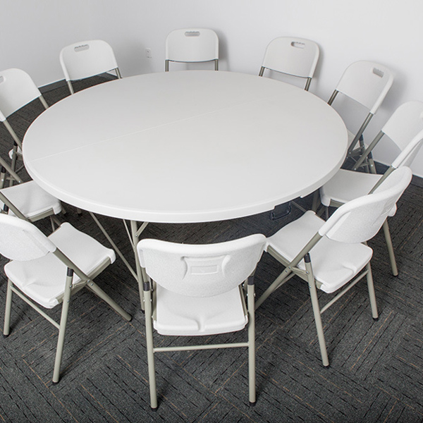 6ft HDPE Round Table